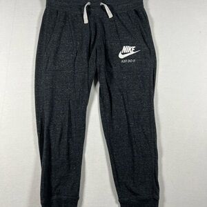 Nike Sportswear Gym Vintage Womens Capri Sweatpants Dark Grey Heather Size XS